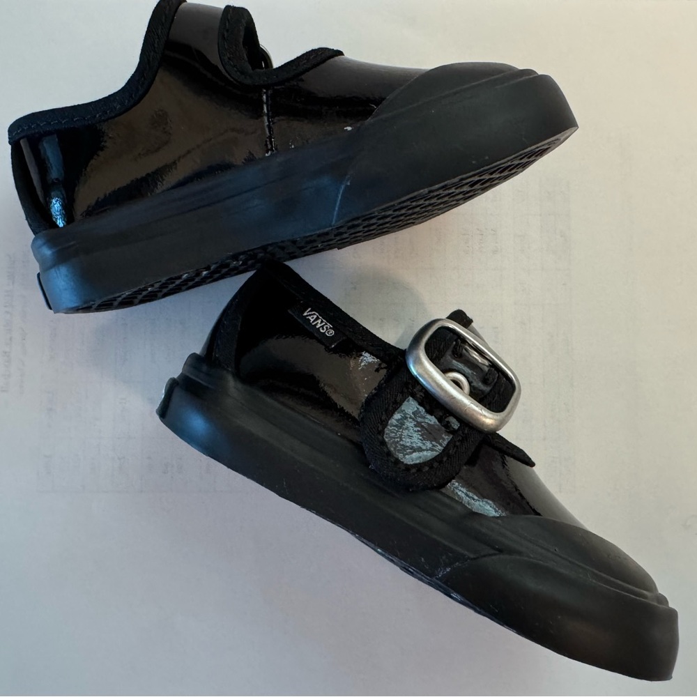 Vans black patent Mary Jane’s nwot - Picture 3 of 4